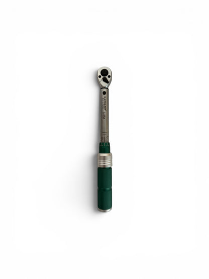 Clé Dynamométrique 1/4 pouce calibrée 5-25 NM Cliquet Dynamométrique